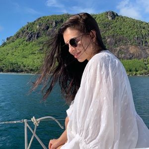 Meet your Posher, Yana